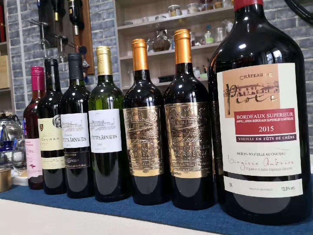 開個小型中端葡萄酒專賣店毛利潤怎么樣?