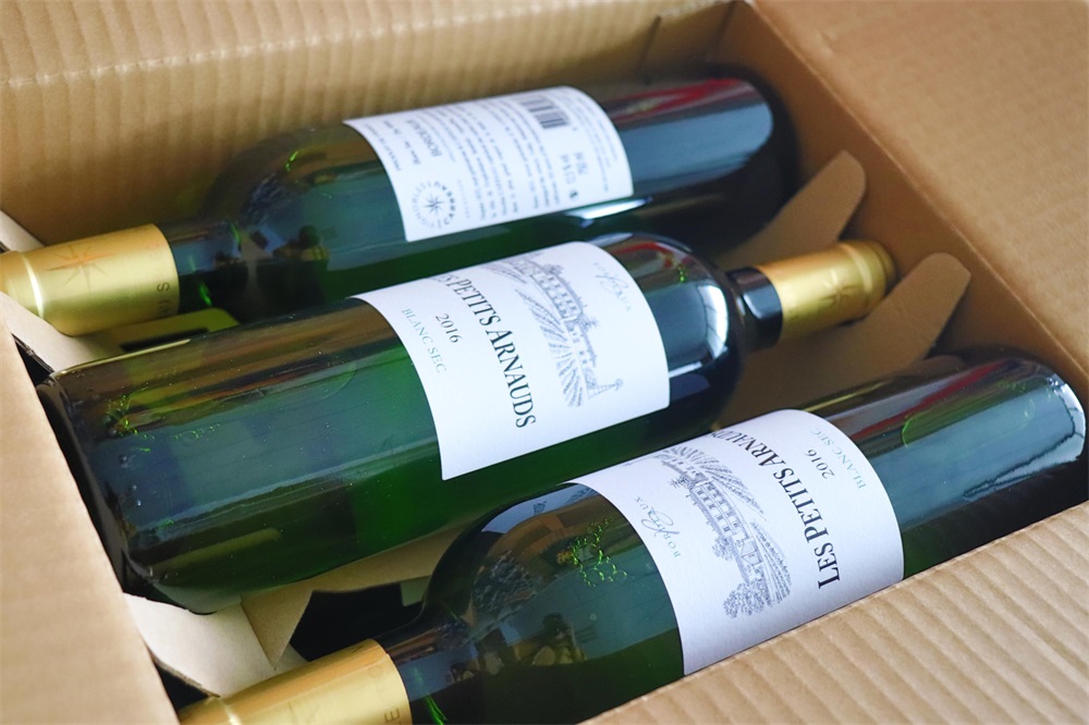 開(kāi)家紅酒加盟店多少錢(qián)呢