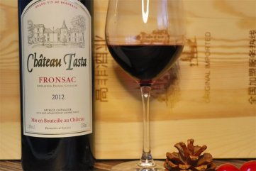 做原裝進(jìn)口干紅葡萄酒生意賺不賺錢